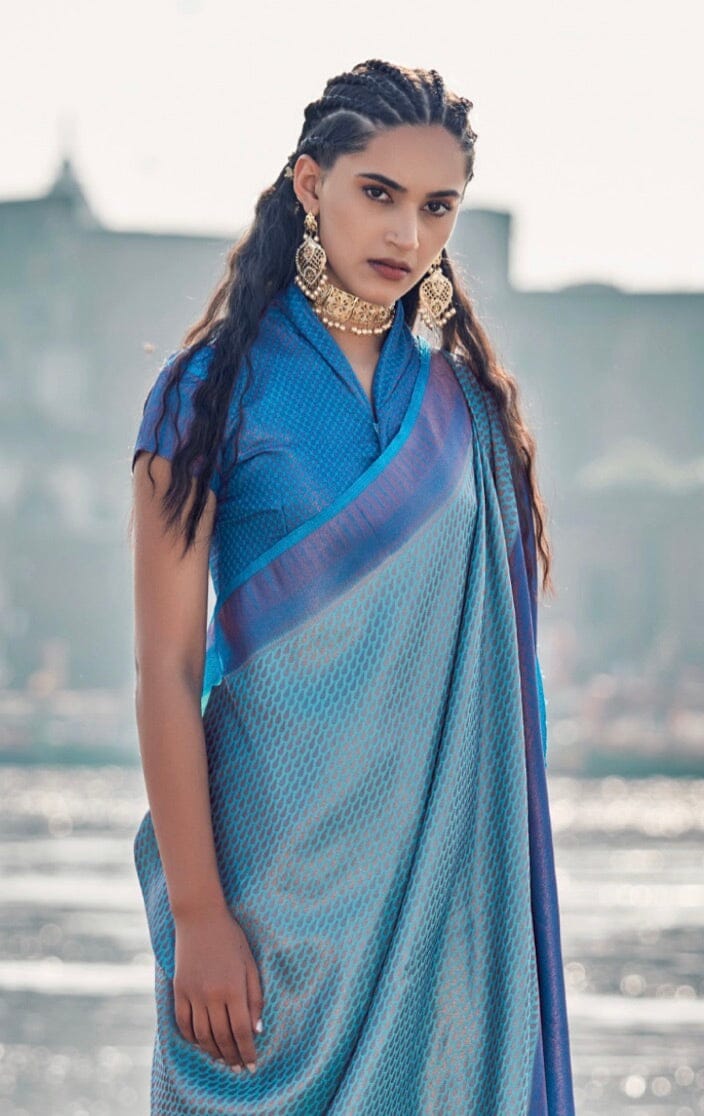 Alluring Sky Blue kanjivaram Silk Saree With Blouse at Rs 3140.00 | Surat|  ID: 2850501945730